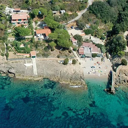 Iole Capoliveri (Isola d'Elba)